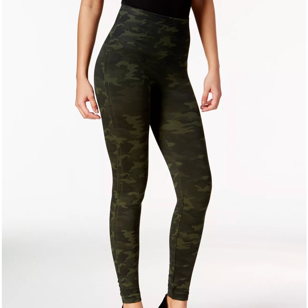 SPANX Seamless Camo Leggings